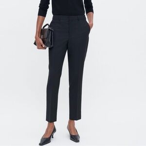 FILIPPA K Emma Cropped Cool Wool Trouser in Black
